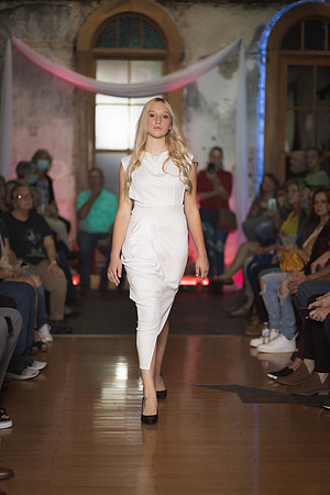 GATOR HATER FASHION SHOW 2021-6150