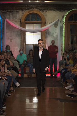 GATOR HATER FASHION SHOW 2021-6011