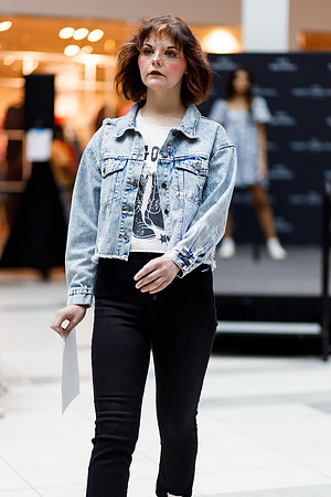 Back to school fashion show 2022-4948