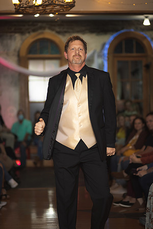 GATOR HATER FASHION SHOW 2021-6037