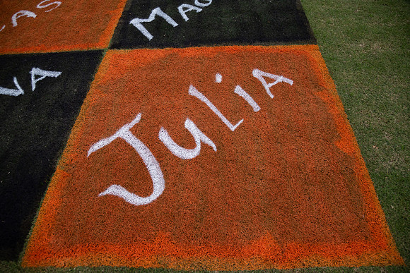LCHS band Senior squares 2018-4750