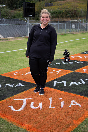 LCHS band Senior squares 2018-4682