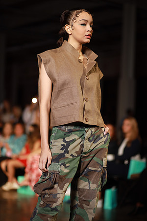 Day 2 Charlotte Seen Fashion Week 2021-1040