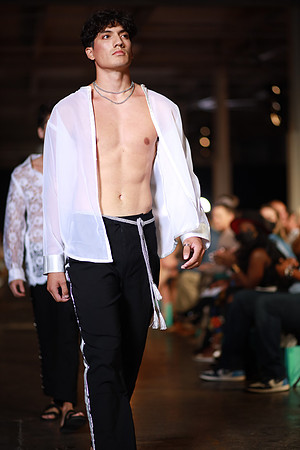 Day 2 Charlotte Seen Fashion Week 2021-0483