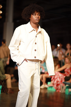 Day 2 Charlotte Seen Fashion Week 2021-1045