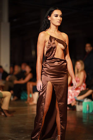 Day 2 Charlotte Seen Fashion Week 2021-0805