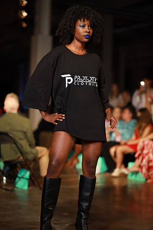 Day 2 Charlotte Seen Fashion Week 2021-1055