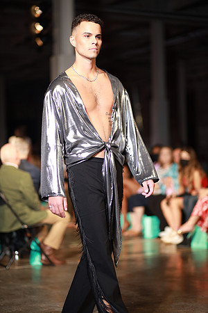 Day 2 Charlotte Seen Fashion Week 2021-0460
