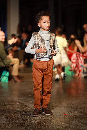 Day 2 Charlotte Seen Fashion Week 2021-0669