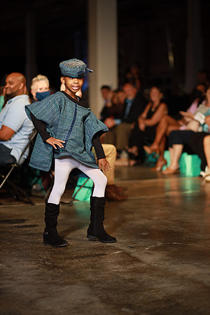 Day 2 Charlotte Seen Fashion Week 2021-0635