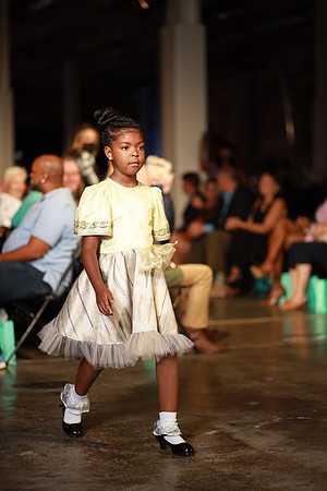 Day 2 Charlotte Seen Fashion Week 2021-0659