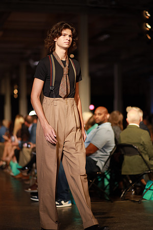 Day 2 Charlotte Seen Fashion Week 2021-0543