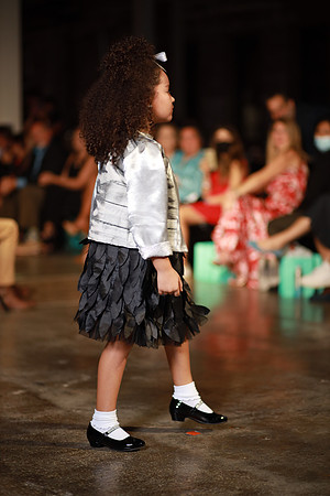Day 2 Charlotte Seen Fashion Week 2021-0647