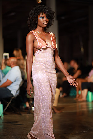 Day 2 Charlotte Seen Fashion Week 2021-0840