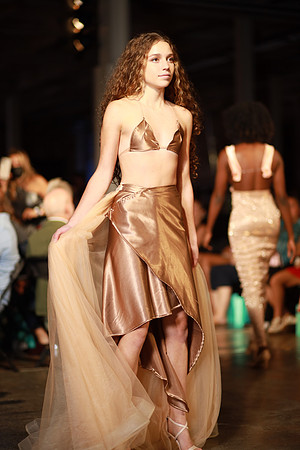 Day 2 Charlotte Seen Fashion Week 2021-0849
