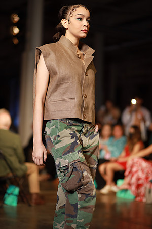 Day 2 Charlotte Seen Fashion Week 2021-1037