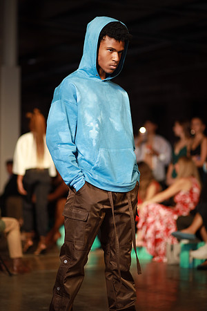 Day 2 Charlotte Seen Fashion Week 2021-1027
