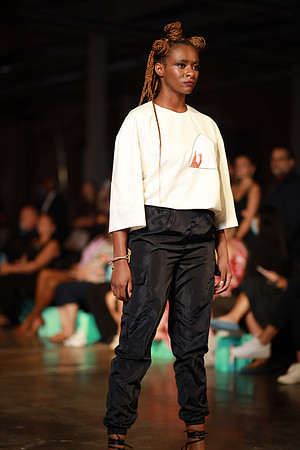 Day 2 Charlotte Seen Fashion Week 2021-1019