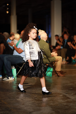 Day 2 Charlotte Seen Fashion Week 2021-0640