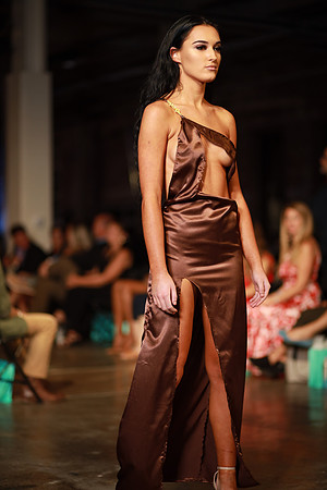 Day 2 Charlotte Seen Fashion Week 2021-0802