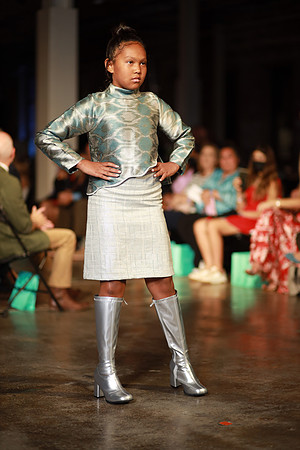 Day 2 Charlotte Seen Fashion Week 2021-0717