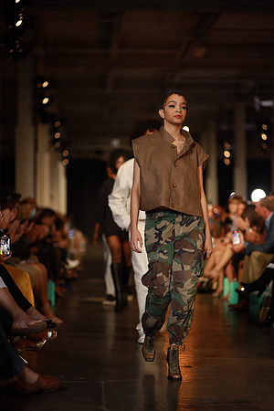 Day 2 Charlotte Seen Fashion Week 2021-1064