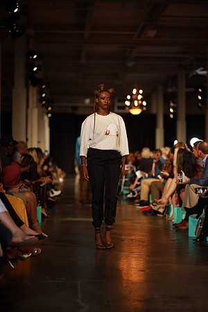 Day 2 Charlotte Seen Fashion Week 2021-1011