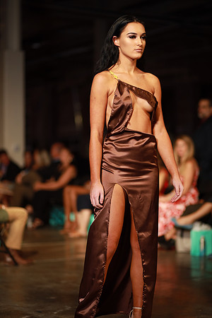 Day 2 Charlotte Seen Fashion Week 2021-0803
