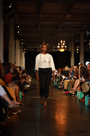 Day 2 Charlotte Seen Fashion Week 2021-1010