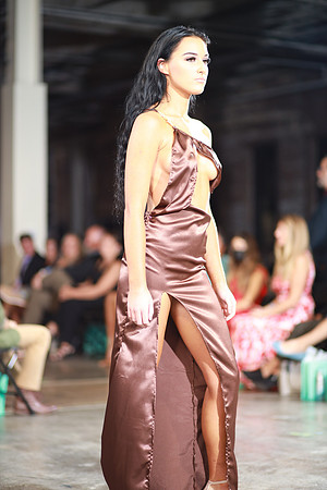 Day 2 Charlotte Seen Fashion Week 2021-0807