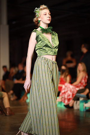 Day 2 Charlotte Seen Fashion Week 2021-0973