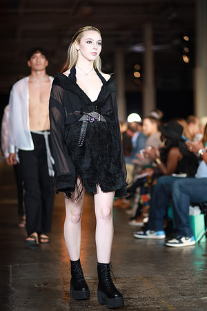 Day 2 Charlotte Seen Fashion Week 2021-0480