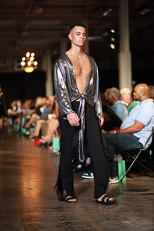 Day 2 Charlotte Seen Fashion Week 2021-0458