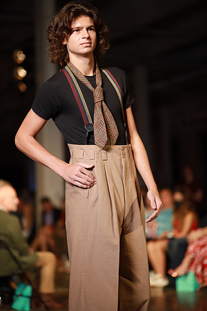 Day 2 Charlotte Seen Fashion Week 2021-0550
