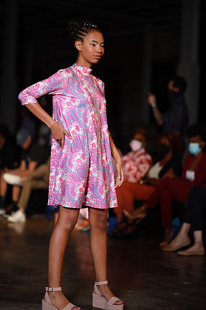Charlotte Seen Fashion Week 2021-8543