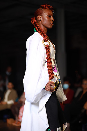 Charlotte Seen Fashion Week 2021-8328
