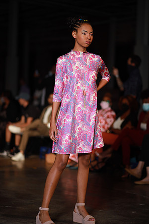 Charlotte Seen Fashion Week 2021-8542