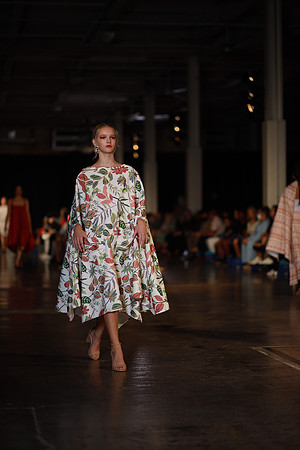 Charlotte Seen Fashion Week 2021-8377