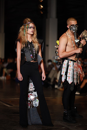 Charlotte Seen Fashion Week 2021-8170