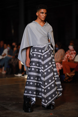 Charlotte Seen Fashion Week 2021-8431