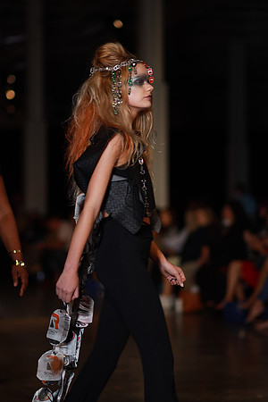 Charlotte Seen Fashion Week 2021-8182