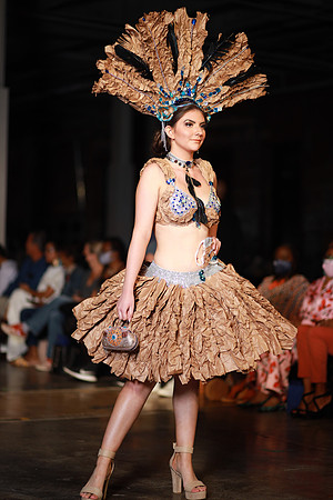 Charlotte Seen Fashion Week 2021-8058
