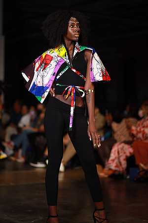 Charlotte Seen Fashion Week 2021-8302