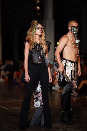Charlotte Seen Fashion Week 2021-8168