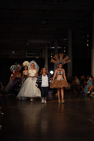 Charlotte Seen Fashion Week 2021-8135