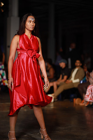 Charlotte Seen Fashion Week 2021-8251