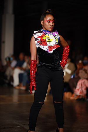 Charlotte Seen Fashion Week 2021-8209