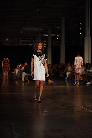 Charlotte Seen Fashion Week 2021-8560