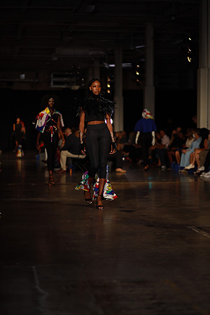 Charlotte Seen Fashion Week 2021-8288