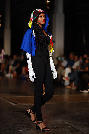 Charlotte Seen Fashion Week 2021-8275